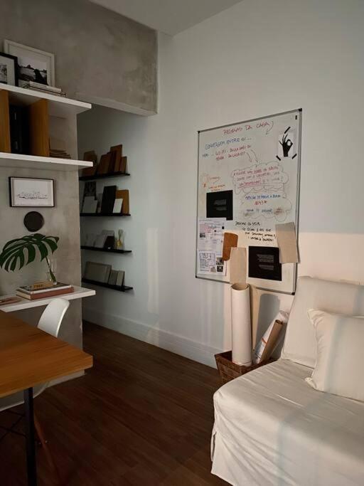 Apartamento Um Cantinho No Coracao Do Leblon-dias Ferreira Rio de Janeiro